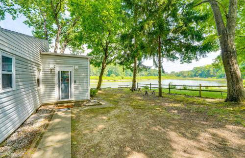 Cozy House on Meadowbrook Lake Serene, Scenic! - Photo 25