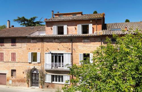 16th Century Townhouse, Large Garden Near Lake, Tuscany and Umbria - Sleeps 18 - Foto 47