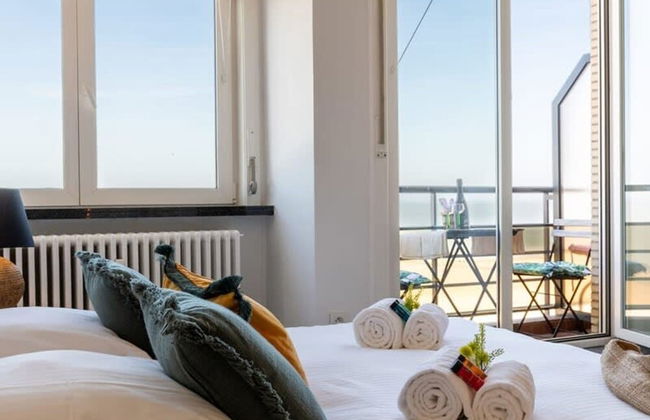 Beautiful Spacious Studio With Frontal sea View - Foto 1