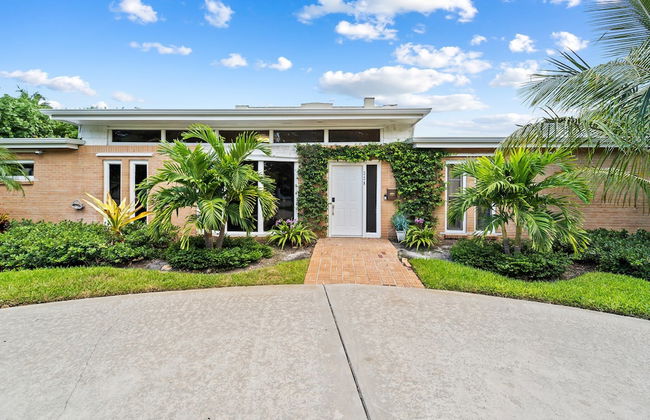 4BR Intracoastal Retreat With Pool, Games & More! - Foto 47