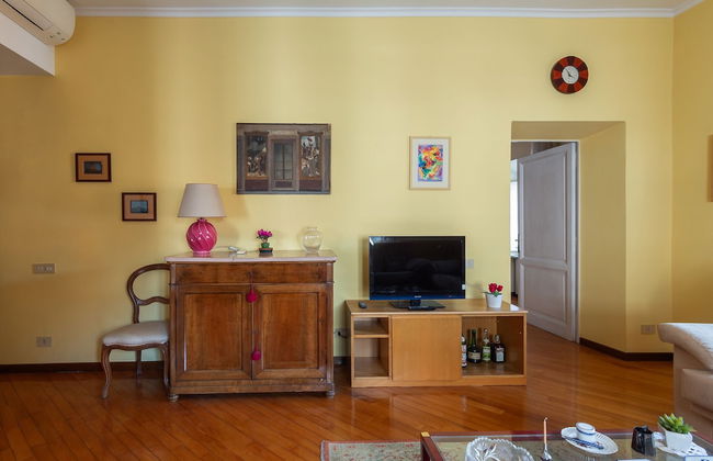 Porta Pia Elegant Two Bedroom - Photo 3