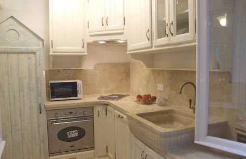 Huge Holiday Home in Marina di Castagneto Carducci near Sea - Foto 37