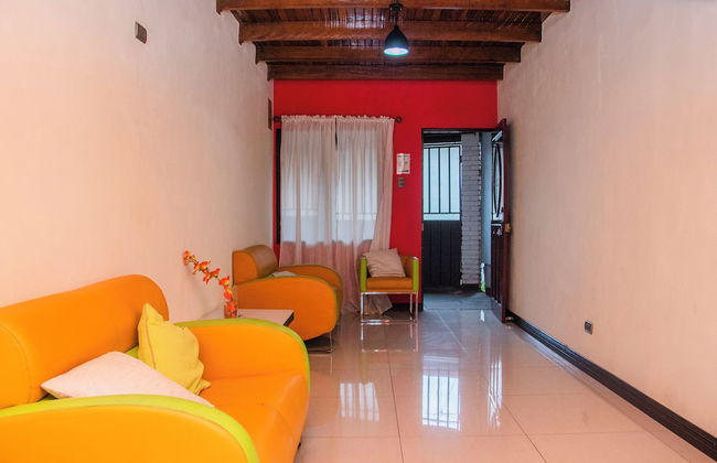 Aloj Entero 1km Juan Santamaría Airport - Foto 25