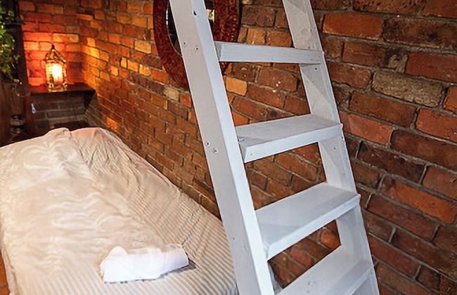 Fitzroy cottage-10pax. 10mins City CBD - Photo 1