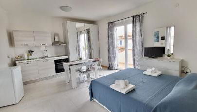 Casa Vacanze Sole della Sardegna - Foto 2, towels, stove