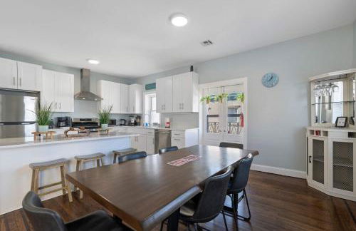 4BR 2BA Luxe Beach Estate II - Foto 14