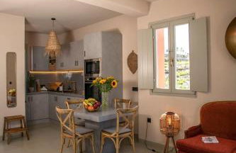 Superior Santorini Villa 2 Bedroom Villa Private Jetted Pool & Amazing Sea - Photo 8