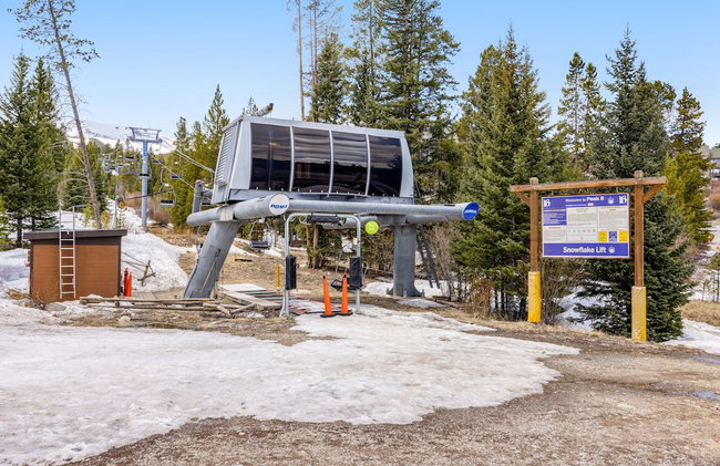 Pine Ridge Condominiums - Photo 58