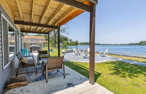 Landmark Lakehouse - luxury living in PLX - Foto 32