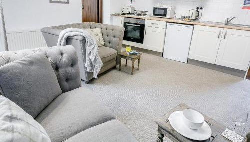 Mill Farm Cottages - The Nook - Photo 4