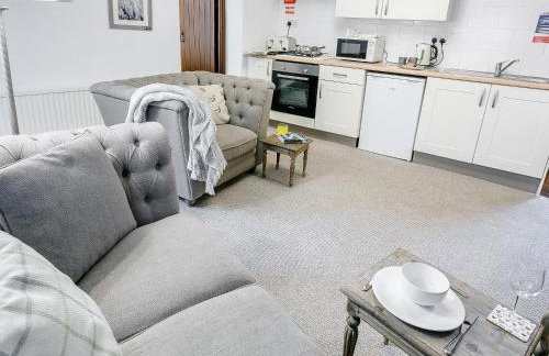 Mill Farm Cottages - The Nook - Photo 4