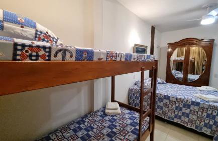 Casa 10 suítes, até 64 pessoas, Praia Ferradura - Foto 48