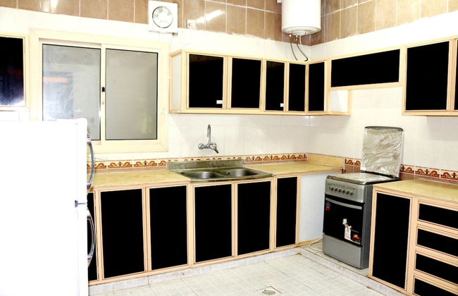 Al Eairy Furnished Apartments Tabuk 2 - Foto 18