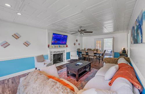 Firepit Games Grill Hot Tub Arcade & King Bed - Photo 72