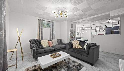 Modern Apartment with Parking & Prime Location - Foto 3