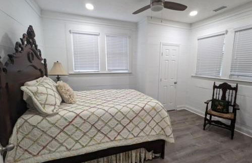 Aunt Beas House - Photo 20