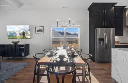 Modern & upscale home near Derby - Foto 15