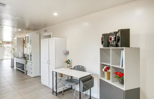 1 Mi to Rabobank Arena Home with Gazebo! - Photo 11