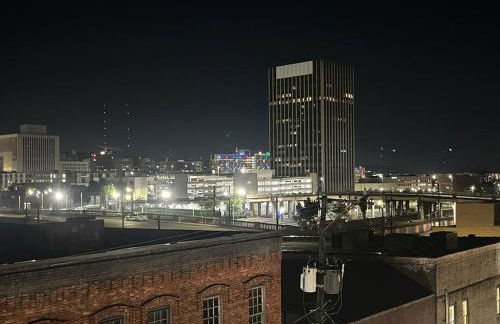 Mercantile industrial loft! - Photo 43