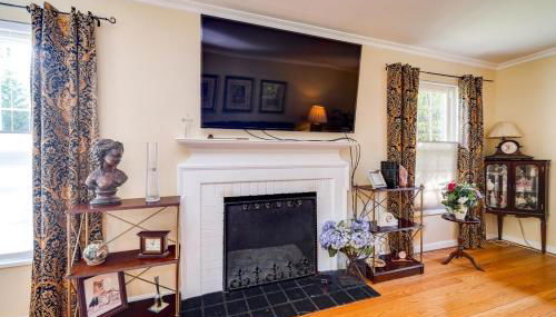 Antique Charm 3BR Gourmet Kitchen & Large Yard - Foto 4