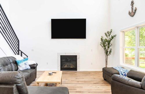 Lakeview Retreat, 6BR with Hot Tub Bliss - Foto 18