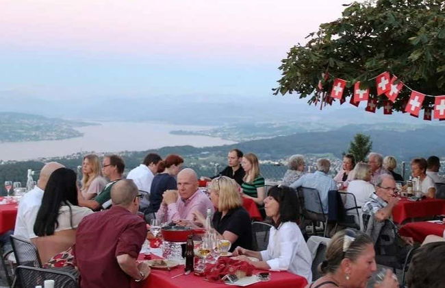 Tour por Zúrich al atardecer + Cena de fondue - Foto 1