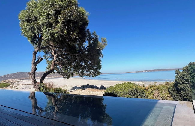 Beach Tower House Luxury Beachfront Villa - Photo 20