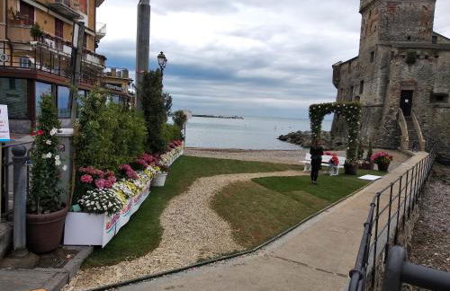 La Casetta - Near the sea & free parking - Foto 31