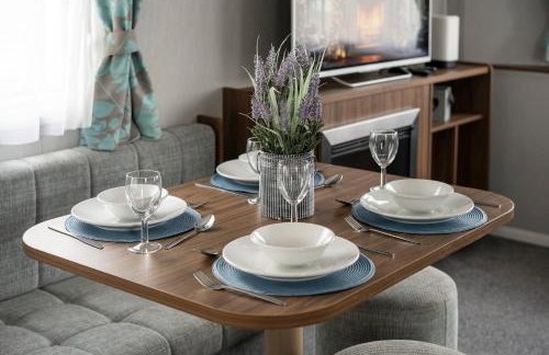 Seton Sands-3 Bed Static Caravan-by Holiday Homes - Foto 6