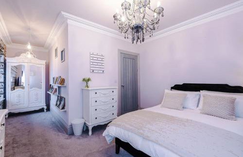 Unique Home in Northenden Urban Oasis sleeps 8 - Foto 17
