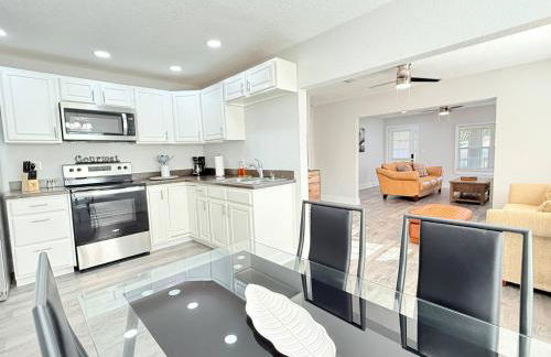 Charming Leesburg Cottage/Walk to HistoricDowntown - Foto 20