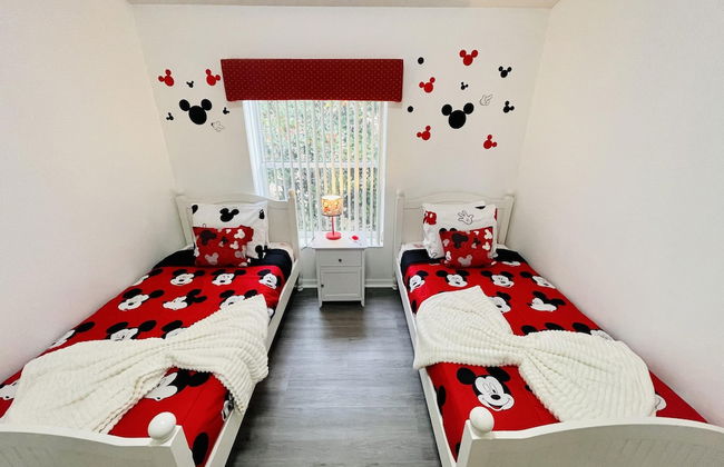 Huge Screened Patio That Overlooks Lake Buck, Near Famous Attractions!! - Foto 10