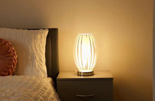 Charming 3 Bedroom Property FREE WiFi & Parking - Foto 47