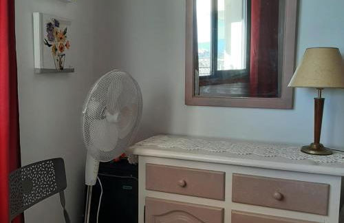 Apartamento Manilva con terraza y piscina - Photo 15