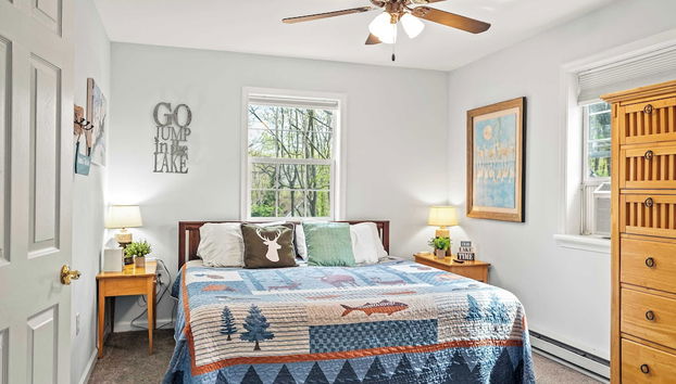 Ridge Retreat by Avantstay Game Room, Covered Porch, & Fire Pit! - Foto 3, Habitación