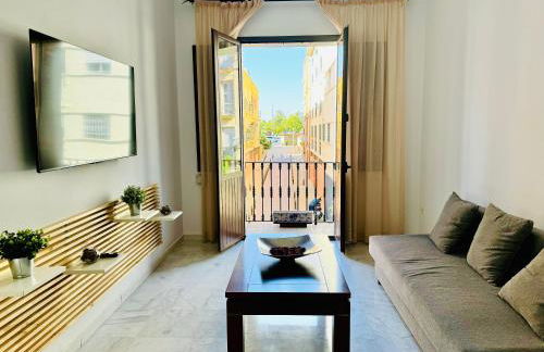 Apartamento con Balcón Castilla Triana - Foto 1