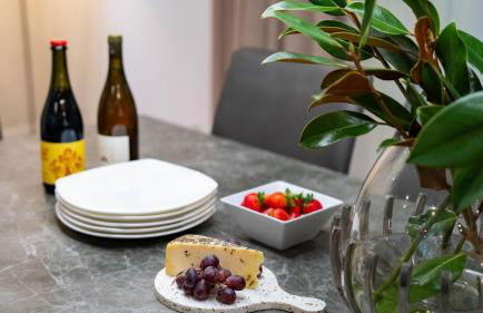 LA Hillside Retreat w Pool Views Fire Pit Outdoor Lounging Casa Bellagio by AvantStay - Foto 10