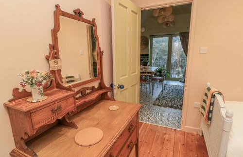 Golden Valley View - Photo 13