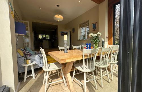 Mayflower Cottage - 4 Bedrooms, Uppingham Town Centre by Belmont Places - Foto 18