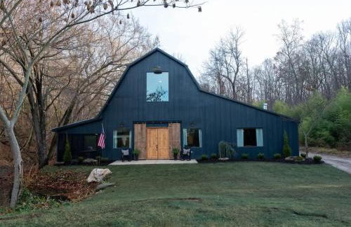 Adventure Barn - On HGTV Fixer to Fab -Access MTB - Foto 61