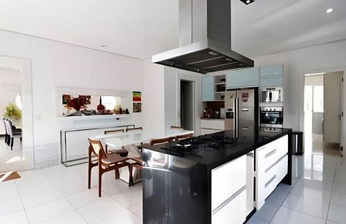 Mansão Cinematográfica em Condomínio- Granja Viana - Foto 66