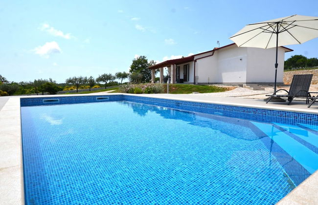 Picturesque Paradise Holiday Home With Pool - Foto 20
