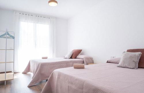 VILLA WINE & BEACH Design and Luxury in Cala Crancs - Foto 13