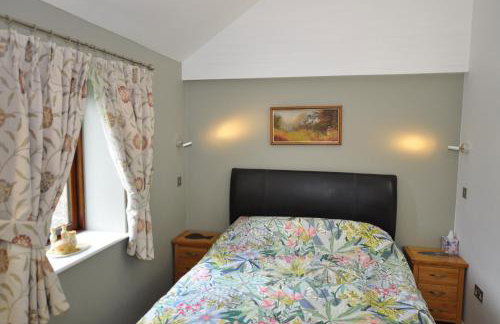 Sennen Cove, The Hedgerows, near 14 beaches, - Photo 9