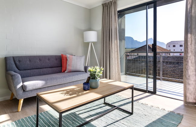 WINK Eaton Square - Photo 19