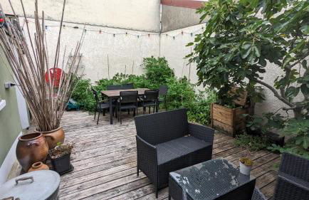 "Maison verte" - terrasse - parking - 10min du métro - Foto 1