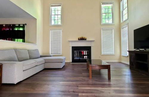 Sweet Home in the heart of Cary Close to NCSU UNC DUKE - Foto 2