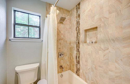 Waterfront Seguin Lake House Near Downtown - Foto 17