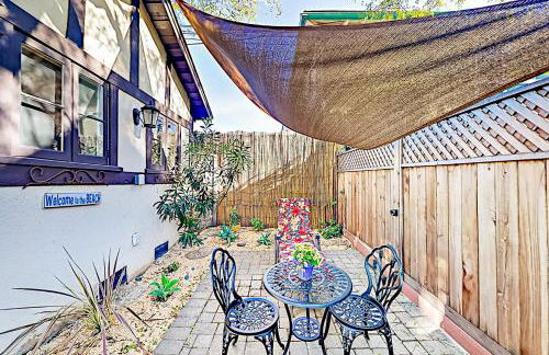 Santa Barbara Beach Cottage - Photo 7