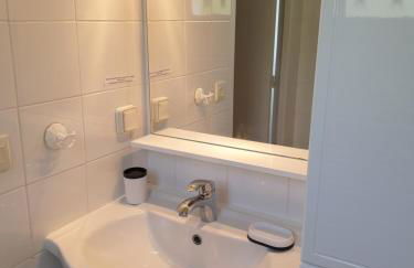 T2 classé 3 étoiles - au calme proche centre ville - idéal curistes et vacanciers - Foto 33